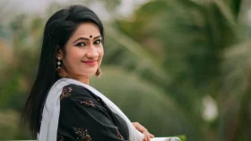 &lsquo;আলো আসবেই&rsquo; গ্রুপ নিয়ে মনিরা মিঠুর ভয়ঙ্কর তথ্য