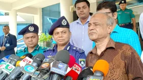 আইন নিজের হাতে তুলে নেওয়ার অধিকার কারো নেই: স্বরাষ্ট্র উপদেষ্টা
