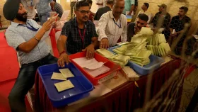 কাশ্মীরে এনসি-কংগ্রেস এগিয়ে, হরিয়ানায় বিজেপি