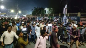দুপুরে জাপার লাঠি মিছিল, প্রতিবাদে সন্ধ্যায় সড়কে শিক্ষার্থীরা