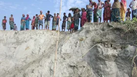 সারিয়াকান্দির মানচিত্র থেকে হারিয়ে যাচ্ছে মানিক দাইর