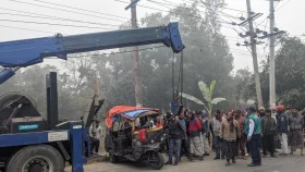 রংপুরে পৃথক সড়ক দুর্ঘটনায় নিহত ৫
