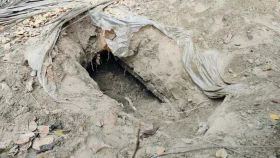 গোপালগঞ্জে কবর খুঁড়ে ৩ লাশ চুরি