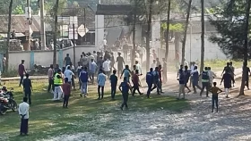 নোয়াখালীতে বাজার ইজারা নিয়ে বিএনপির দুই পক্ষের সংঘর্ষ, আহত ১২