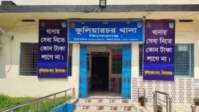 মায়ের জন্য কাঁদছিল মেয়েটি, অপহরণকারী ভেবে বাবাকে গণপিটুনি