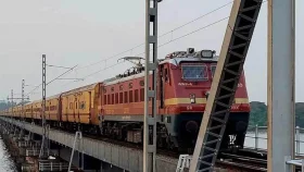 বাংলাদেশ হয়ে সেভেন সিস্টার্সে যাওয়ার রেল প্রকল্প স্থগিত