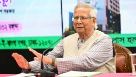 এনজিও ভাবনা থেকে বেরিয়ে ক্ষুদ্রঋণকে ব্যাংকিংয়ের ধারণা গ্রহণ করতে হবে: প্রধান উপদেষ্টা