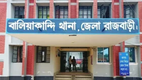 পুলিশের বাড়িতে ডাকাতের হানা, অস্ত্রের মুখে স্বর্ণালংকার লুট