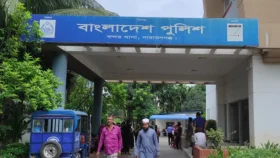 আওয়ামী লীগ নেতার বাড়িতে চোর সন্দেহে রাজমিস্ত্রিকে পিটিয়ে হত্যার অভিযোগ