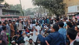 বাউফলে বিএনপি-জামায়াত সংঘর্ষ, আহত অন্তত ৪০