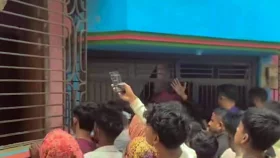 কুমিল্লায় প্রবাসীর স্ত্রী ও দুই শিশুকে গলাকেটে হত্যা