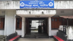 ইজিবাইক চুরির ঘটনাকে কেন্দ্র করে সংঘর্ষ-গোলাগুলিতে আহত ৫