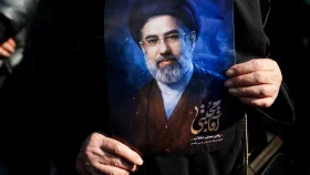 অস্তিত্বের লড়াইয়ে ইরানের নতুন সুপ্রিম লিডার&nbsp;