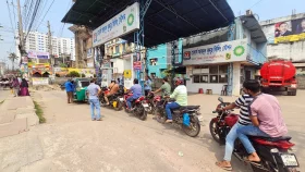 জ্বালানি তদারকিতে ফেনীর ফিলিং স্টেশনগুলোতে ২৮ জন ট্যাগ অফিসার নিয়োগ