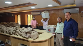 কেন্দ্রে কেন্দ্রে পৌঁছাচ্ছে ভোটের সরঞ্জাম, শেরপুর-৩ আসনে ভোটগ্রহণ কাল