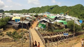 সন্ত্রাসীদের গুলিতে রোহিঙ্গা নেতা নিহত, আহত ২