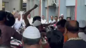 পশুর হাটের ইজারা নিয়ে বিএনপি-জামায়াতের ধাওয়া-পাল্টা ধাওয়া