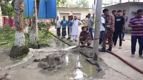 উপজেলা স্বাস্থ্য কমপ্লেক্স প্রাঙ্গণে রহস্যজনক তাপ, কারণ খুঁজছে প্রশাসন