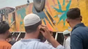 ব্রাহ্মণবাড়িয়ায় যাত্রীবাহী বাস খাদে পড়ে নিহত ৪, আহত ১০