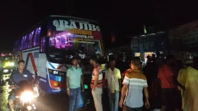 মাদারগঞ্জে বাসচালককে মারধরের পর ছাত্রদল কর্মীকে কুপিয়ে জখম