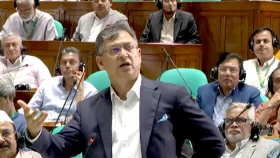 ইসলামী ব্যাংক ইসলাম নয়, মির্জা ফখরুল ইসলামও ইসলাম নয়: সংসদে স্বরাষ্ট্রমন্ত্রী