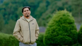কথা বলতে পারছেন না &lsquo;ব্যাচেলর পয়েন্ট&rsquo; নির্মাতা