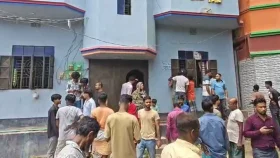 লক্ষ্মীপুরে একই পরিবারের ৩ জনকে গলা কেটে হত্যা