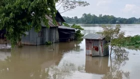 পাহাড়ি ঢলে আখাউড়ায় তলিয়ে গেছে ভারতীয় সীমান্তবর্তী এলাকা