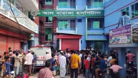 তিন হাসপাতাল ঘুরেও বাঁচানো গেল না প্রসূতিকে, মরদেহ নিয়ে হাসপাতাল ঘেরাও