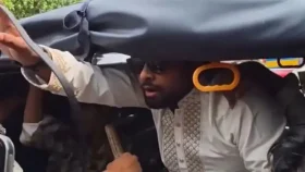 রবীন্দ্রনাথের গ্রাফিতি বিকৃতির চেষ্টা, গ্রেপ্তার ৪