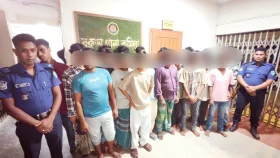 কুমিল্লায় আবারও কিশোর গ্যাংবিরোধী অভিযান, আটক ৩৫৩