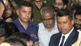 না ফেরার শর্তে নয়, অসুস্থতার কারণে ক্যাম্পাস ছেড়েছি; সুস্থ হয়েই আবার ফিরব: চুয়েটের ভিসি