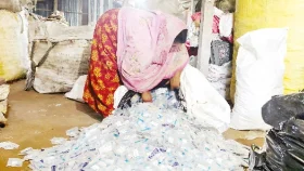 মেয়াদ থাকা সিরিঞ্জ, ক্যানুলা&nbsp;চিকিৎসাসামগ্রী বর্জ্যের ভাগাড়ে