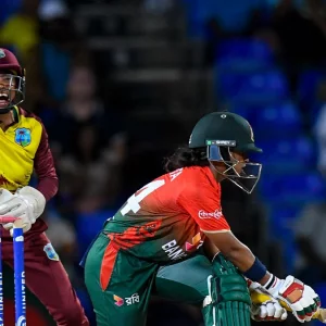 বাংলাদেশের মেয়েরা বিশাল হারে চেইনটি হারিয়েছে