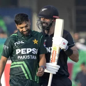 পাকিস্তান নিউজিল্যান্ডকে আঘাতের জন্য পাঠায়
