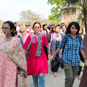 ধর্ষকদের ফাঁসির দাবিতে শাবিপ্রবিতে বিক্ষোভ