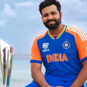 ওয়ানডে থেকে এখন অবসর নেবেন না: রোহিত