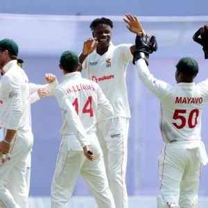 সিলেট পরীক্ষার প্রথম দিন জিম্বাবুয়ে দাপাত