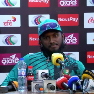 “না বলেই যে আমাকে অবশ্যই প্রতিদিন দৌড়াতে হবে” – মুশফিকের প্রসঙ্গে জাকির