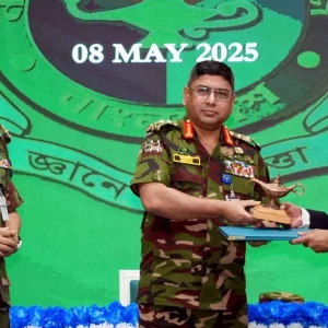 স্ট্রাটেজিক লিডারশিপ প্রশিক্ষণ ক্যাপস্টোন কোর্স সমাপ্ত