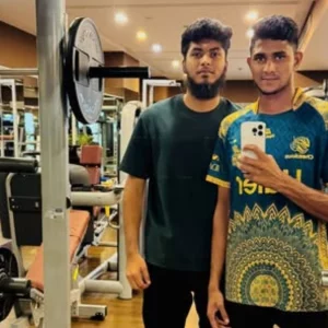 নাহিদ-রিশাদ সহ দু’জন ক্রীড়া সাংবাদিক রাতে পাকিস্তান ছেড়ে চলে যান