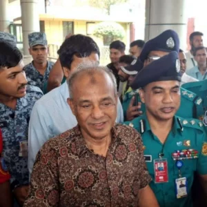 আবদুল হামিদের দেশত্যাগের ঘটনা তদন্তের পর দায়ীদের বিরুদ্ধে ব্যবস্থা: স্বরাষ্ট্র উপদেষ্টা