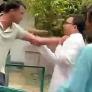 আওয়ামী লীগ নেতাকে গালি দেওয়ায় বিএনপি নেতাকে শোকজ