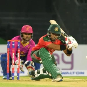 দ্বিতীয় বাংলাদেশ হিসাবে, টি -টোয়েন্টিতে এমিম কর্ন, বাংলাদেশ গ্রুপ