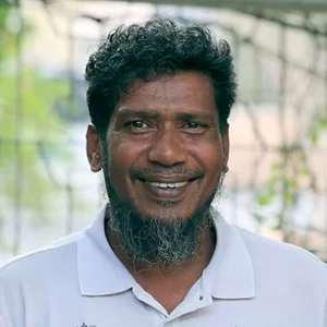 কোচ আলফাজ ভাসমান