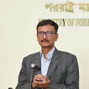 অপসারণ নয়, পররাষ্ট্র সচিব নিজেই সরে যেতে চান: উপদেষ্টা