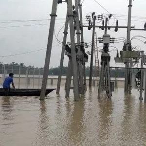 জুড়ীতে বিদ্যুৎ উপকেন্দ্রে বন্যা পানি, বিকল্প ব্যবস্থায় শহরে বিদ্যুৎ সরবরাহ
