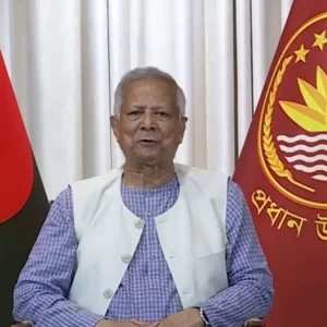 মানবিক করিডর হলো ‘চিলে কান নিয়ে যাওয়ার গল্প’: প্রধান উপদেষ্টা