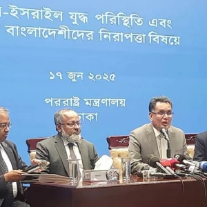 তেহরানে দূতাবাসের ৪০ জনকে নিরাপদ স্থানে সরানোর কাজ চলছে: পররাষ্ট্রসচিব