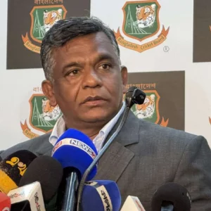 বলবেল বাড়িতে বিসিবিতে একটি সভা আমন্ত্রণ জানিয়েছিলেন
